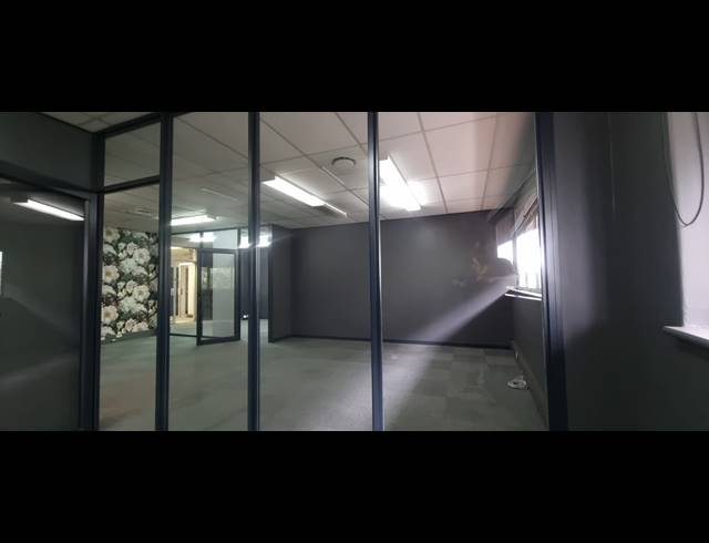 140M² OFFICE TO LET IN MORNINGSIDE